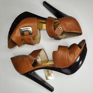 Michael Kors Beverly Platform 9.5